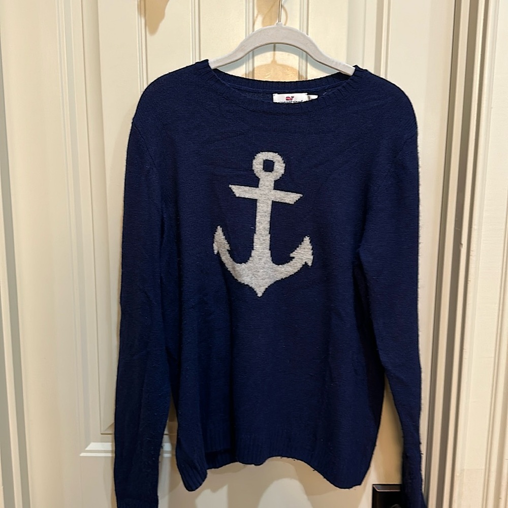 Women’s Vineyard Vines sweater